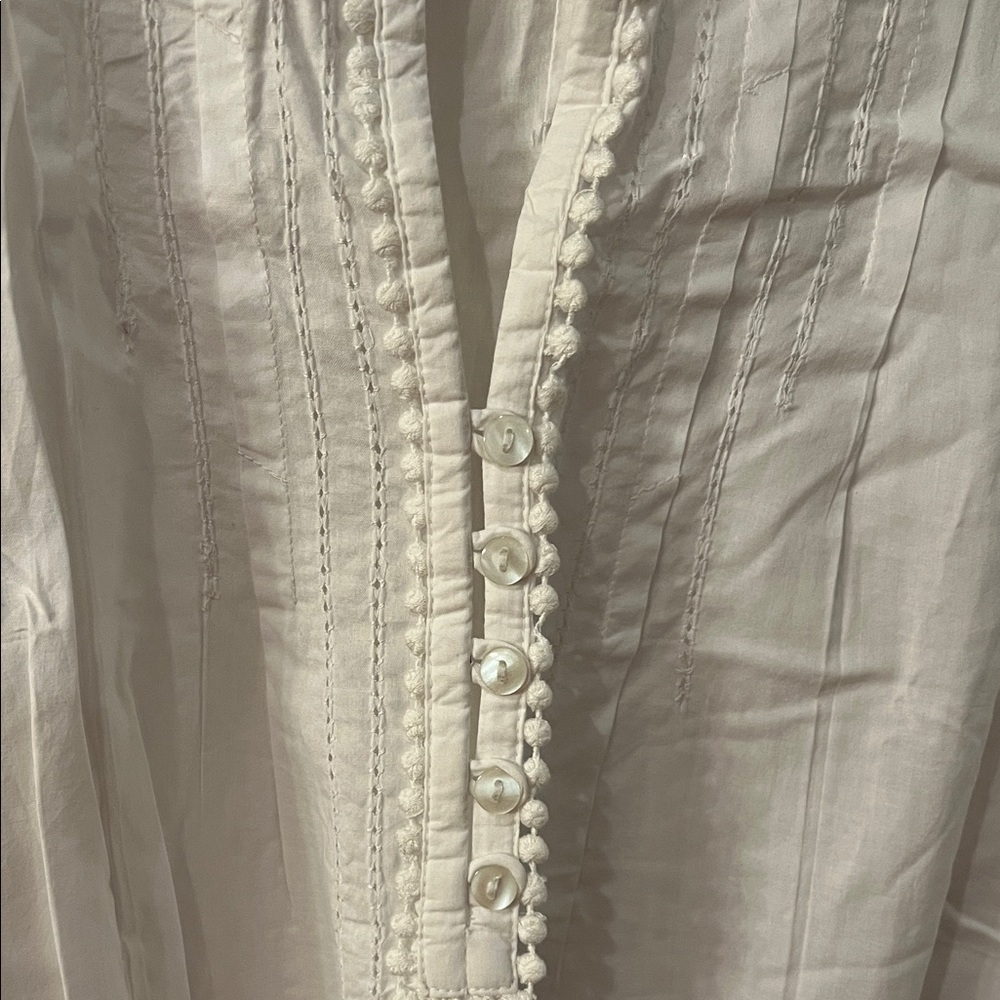 St. John's Bay White Sleeveless Blouse - Picture 3 of 6